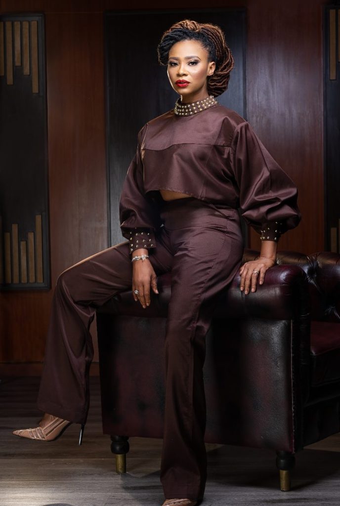 LadyBeellionaire Fashion Nigeria - Stories - Nse Ikpe-Etim